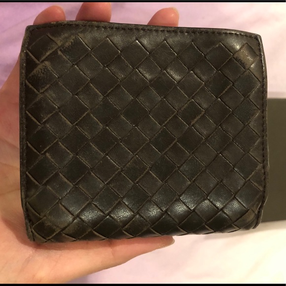 Bottega vaneta classic wallet - Picture 3 of 9